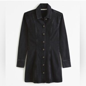 Abercrombie & Fitch Denim Shirt Dress
Black Wash